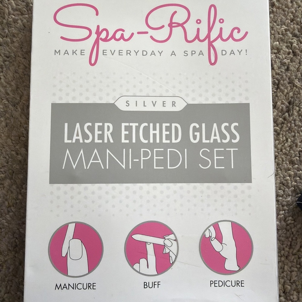 Spa-Rific marble Laser Etched Glass Mani- Pedi Set‎ NIB Sparific